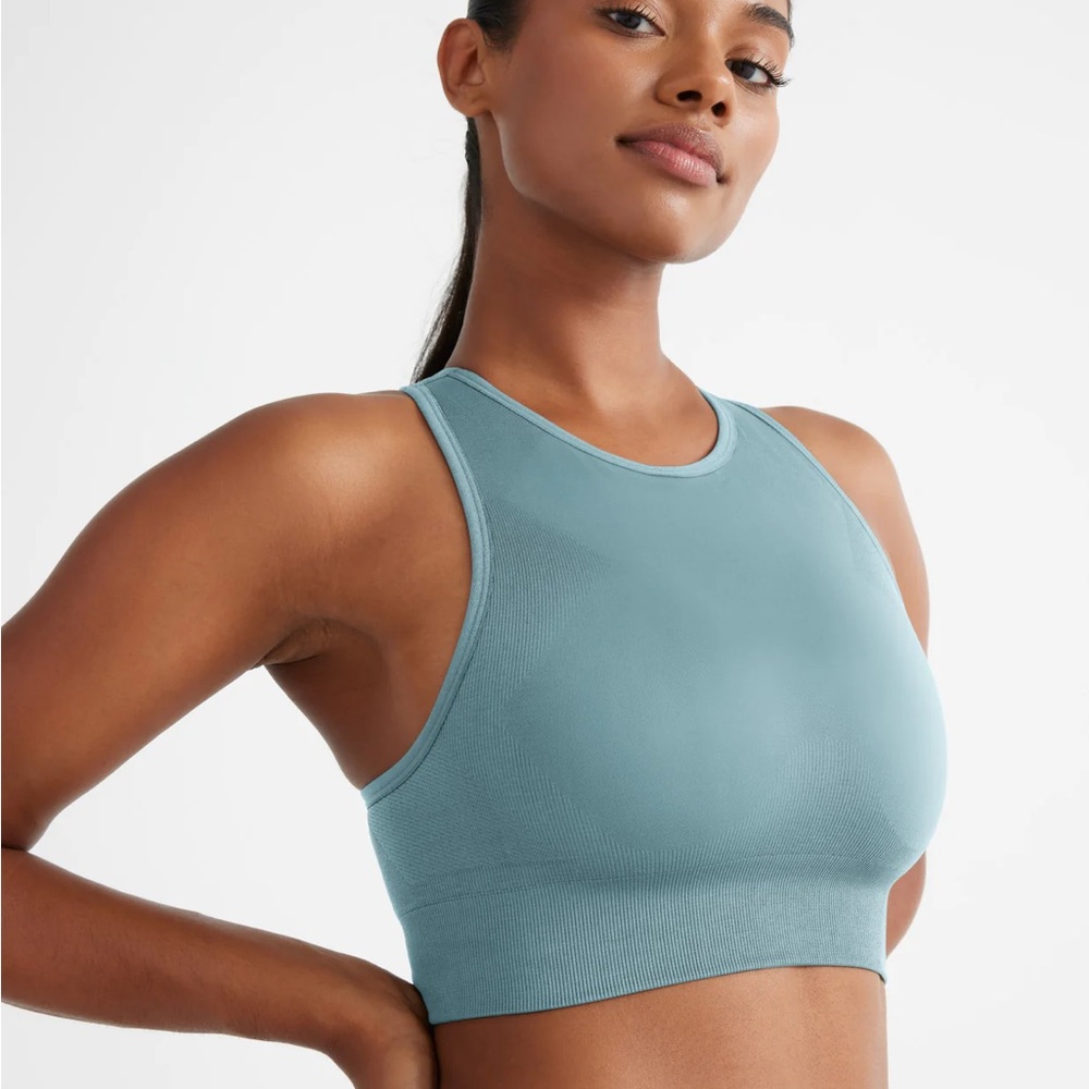 Good To Go High Neck Seamless Bra // KNIX